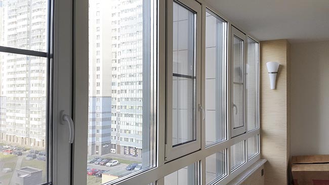 Металлопластиковое остекление балконов Кашира