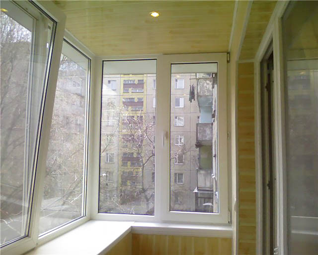 Остекление балкона в панельном доме по цене от производителя Кашира